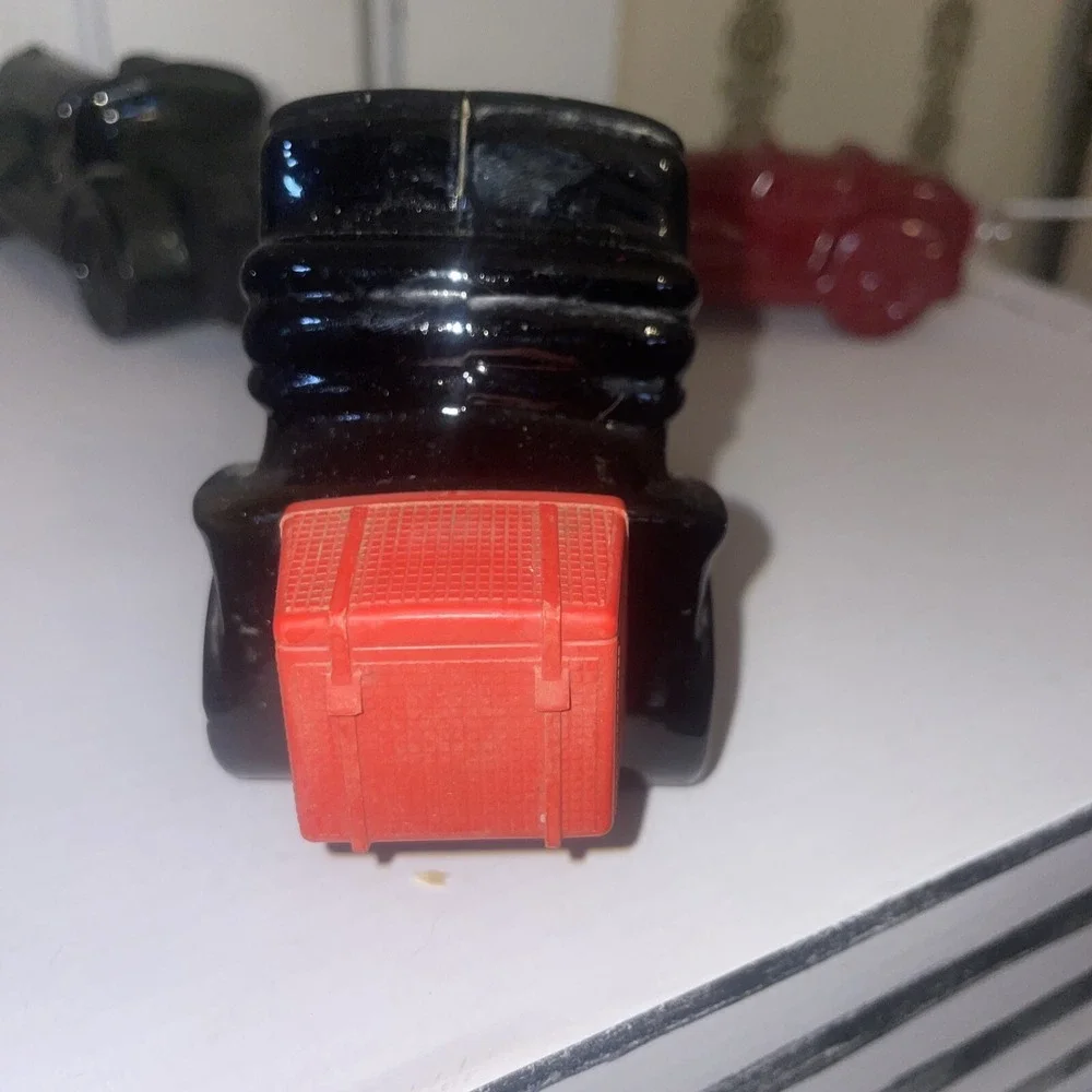 3 Vintage AVON Cologne After Shave Car Bottles‎